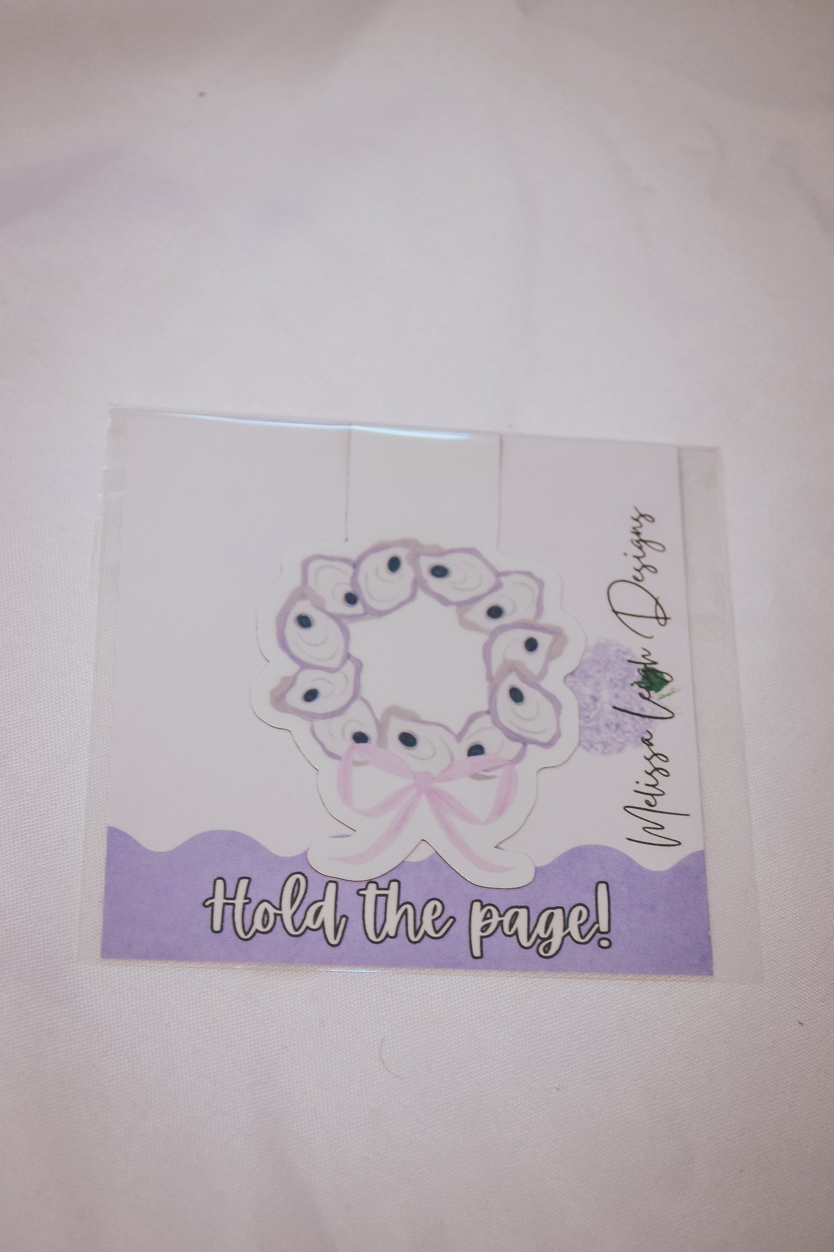 Oyster Wreath Magnetic Bookmark